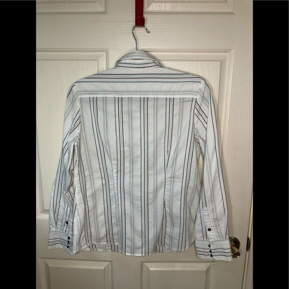 Infinity Maternity blouse  - Picture 2 of 5